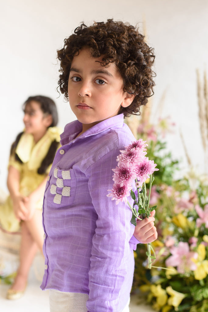 Vinca Bloom is a Checkered Organic Cotton Shirt For Boys.