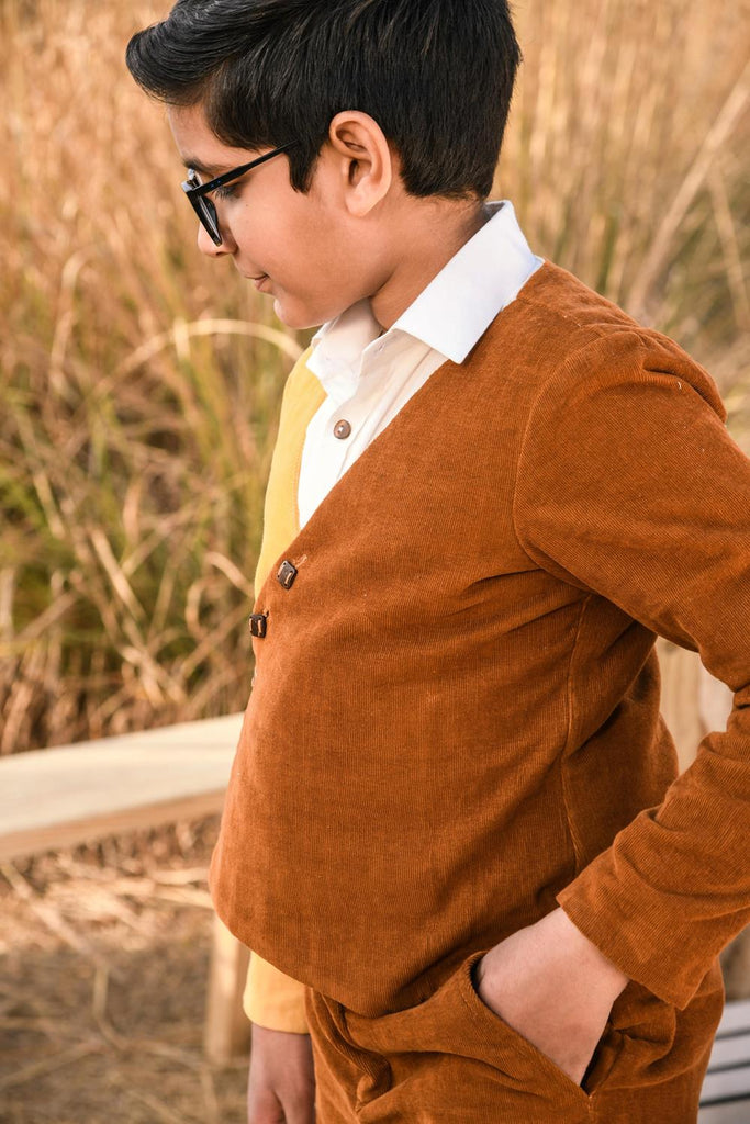 Archaic Wad is an Coordinate Set of Organic Cotton Corduroy Fabric Material Full Sleeves Jacket with Trousers for Boys.