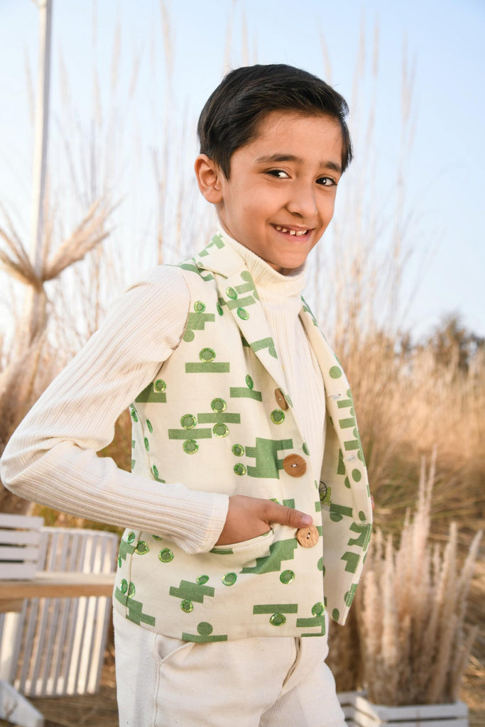 Tetrimino is a Tetris Sleeveless Organic Cotton Jacket For Boys.