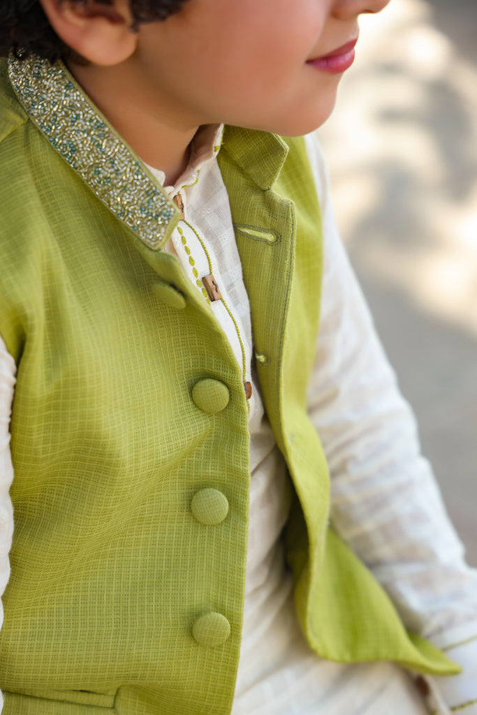 Inara is a Kota Doriya Fabric Nehru Jacket For Boys.