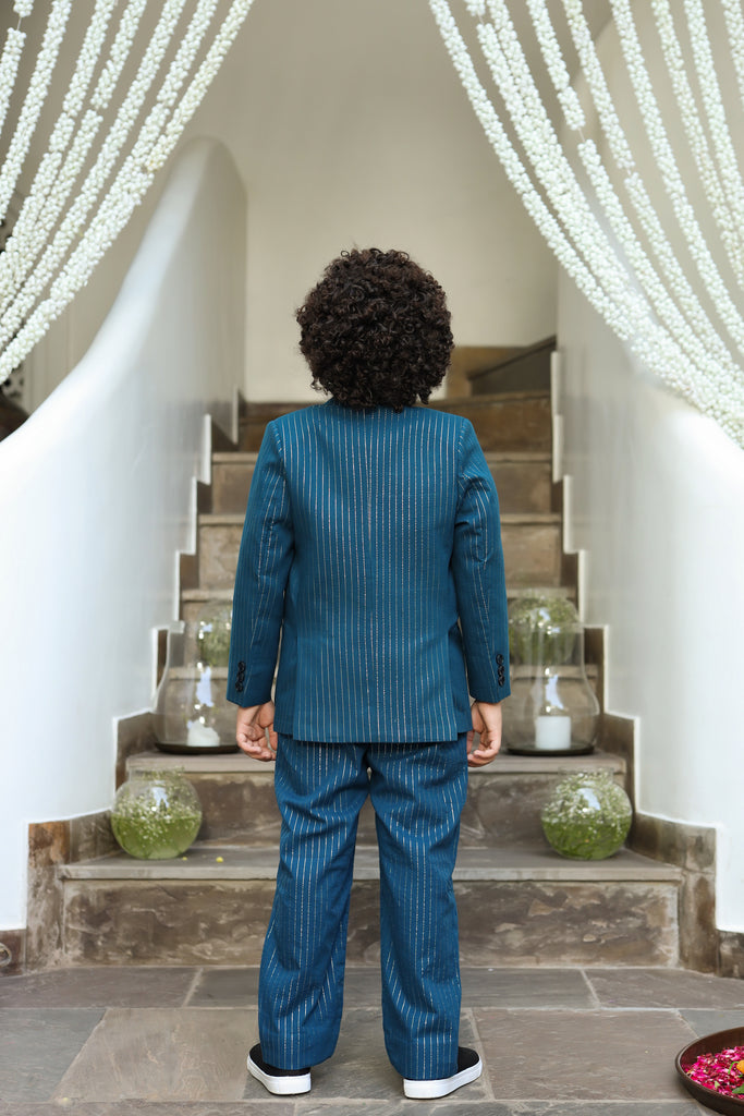 AABSHAAR is a Stripe Pattern Blazer and Trousers Set Made of Organic Cotton for Kids.