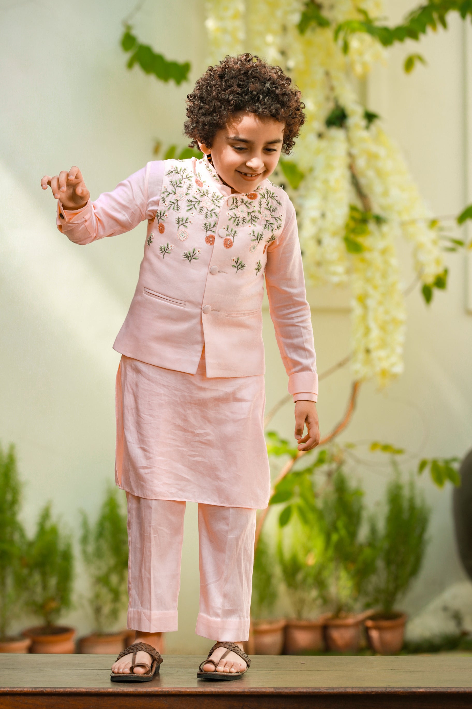 Fakhta is an Organic Vegan Silk Nehru Jacket with Kurta and Trouser Set For Boys.