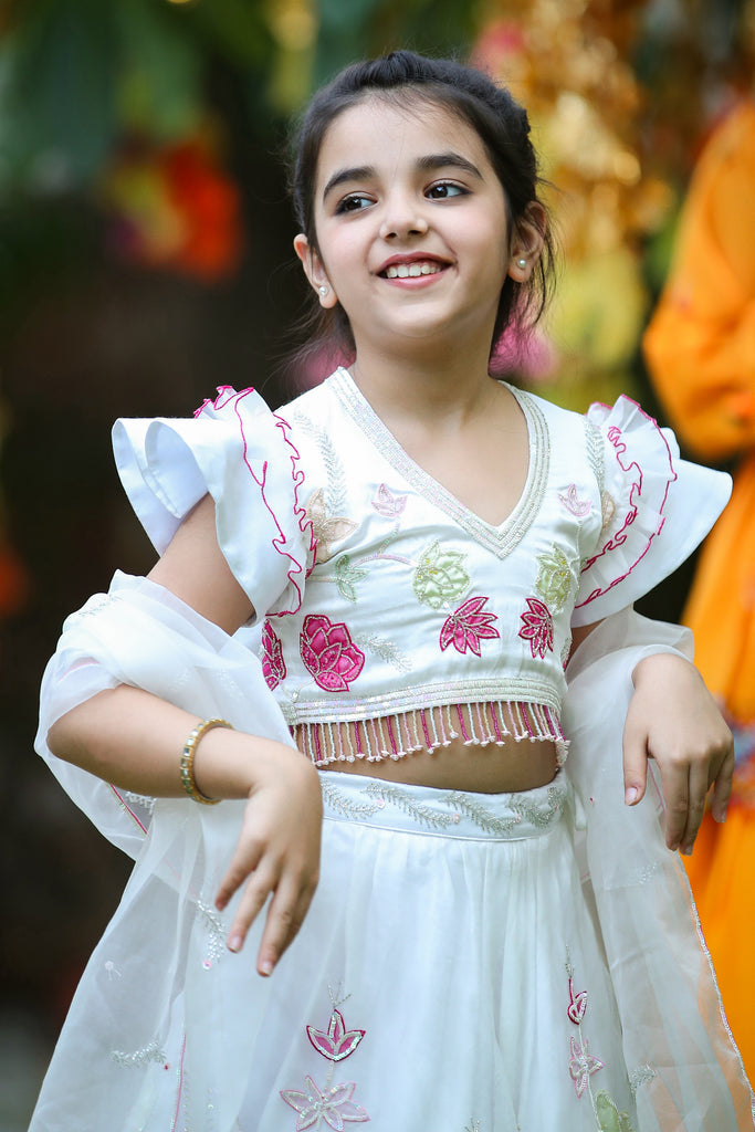 Aafreen is a Lehenga Set for Kids Made of Silk Organza with Blouse and Dupatta.